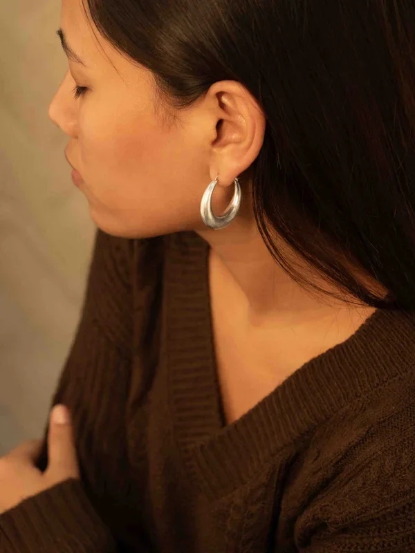 Adya Fine Medium Timeless Hoops