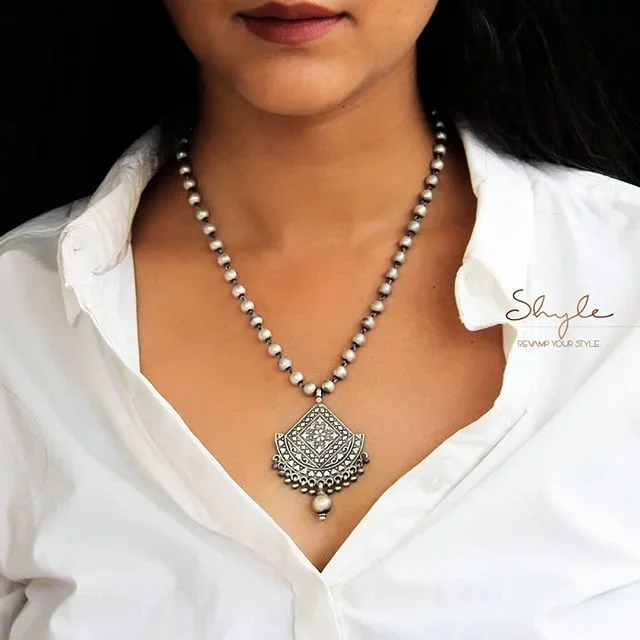 Adya Intricate Ball Necklace