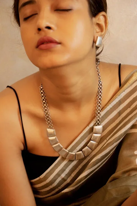 Adya Versatile Matte Statement Necklace Set