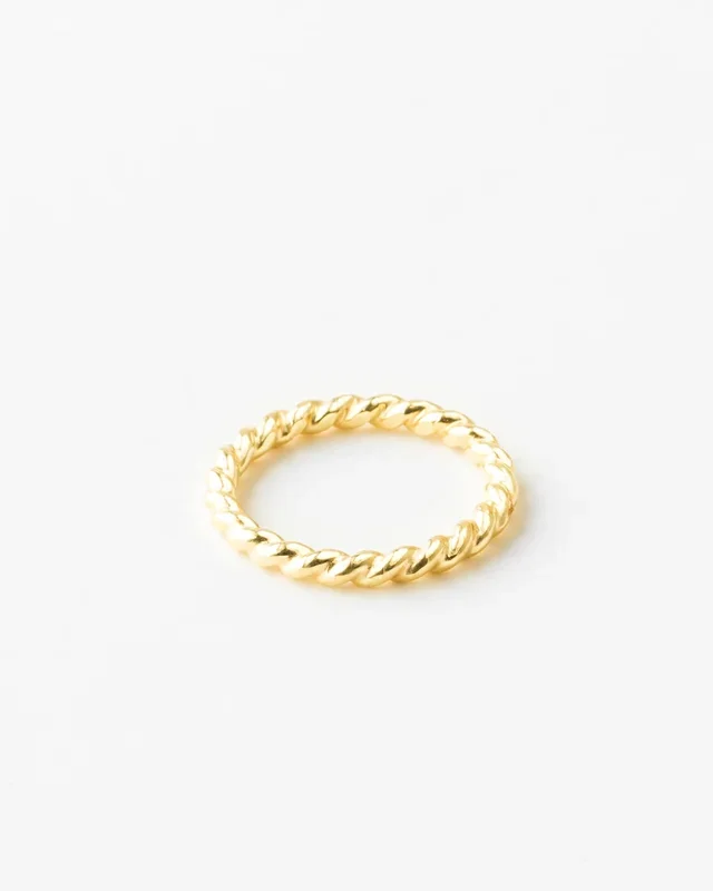 Agnes Ring