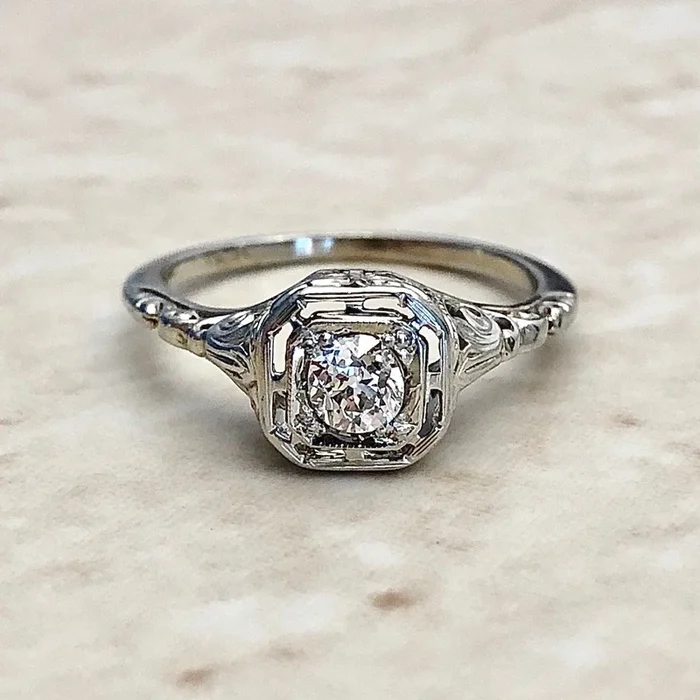 Anillo de compromiso Art Déco antiguo en oro blanco de 18 quilates con solitario de diamantes de 0,30 quilates