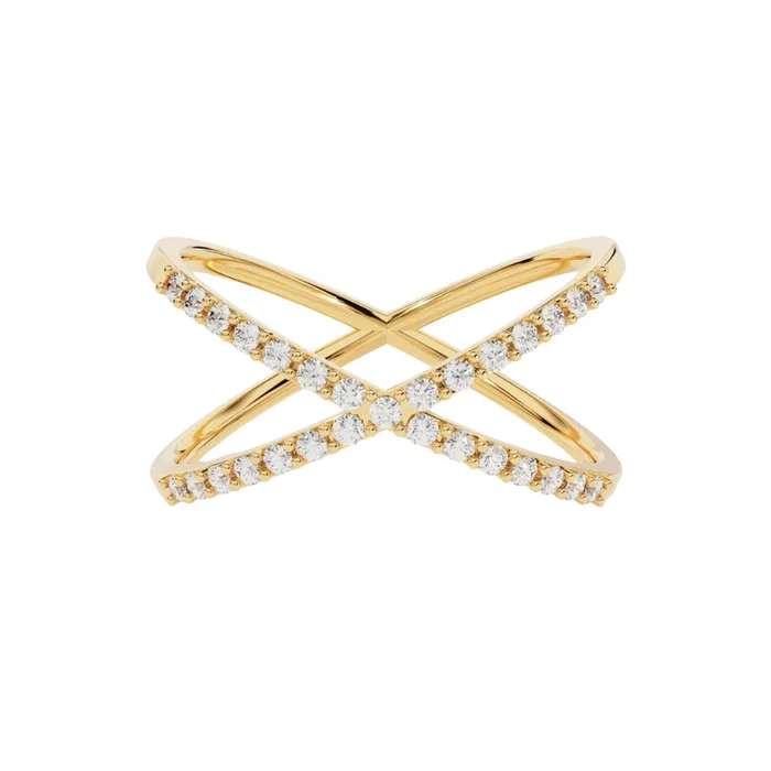 Anillo de cruz de diamantes