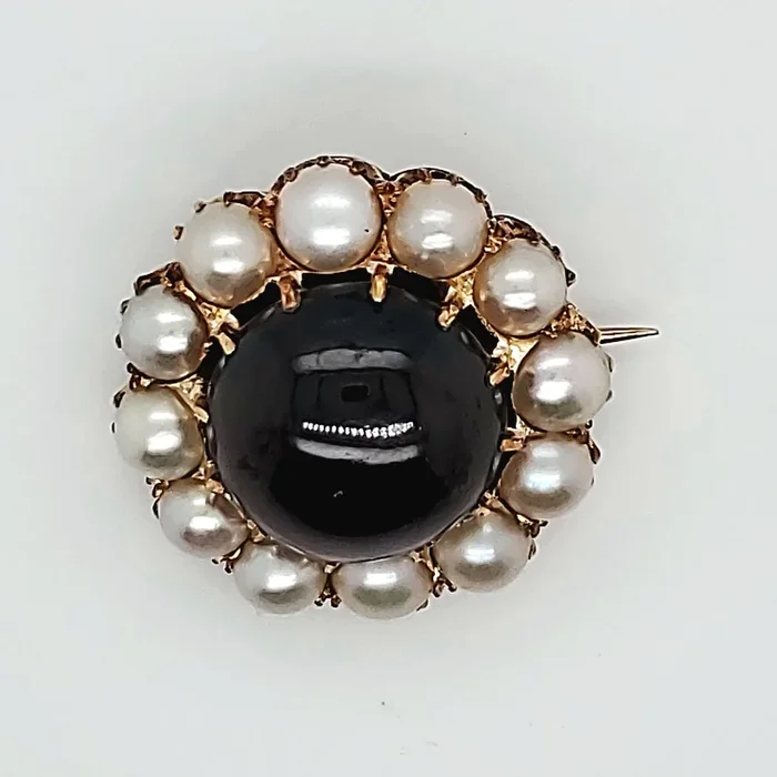 Antique Victorian 14kt Yellow Gold Garnet and Pearl Brooch