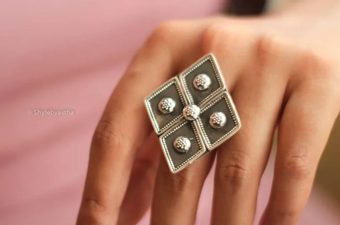 Anvaya Classic Sequence Ring
