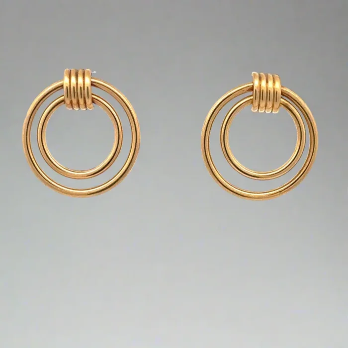Aretes de mujer de oro amarillo de 14 quilates con doble círculo