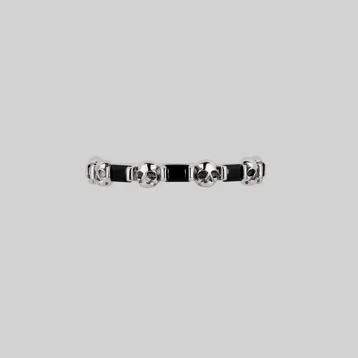 BEAUX. Tiny Skull & Black Spinel Band Ring – Silver