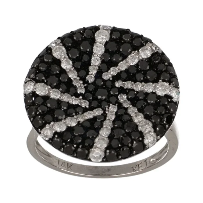 Black Diamond Ring (Black Diamond 1.37 cts. White Diamond 0.68 cts.)