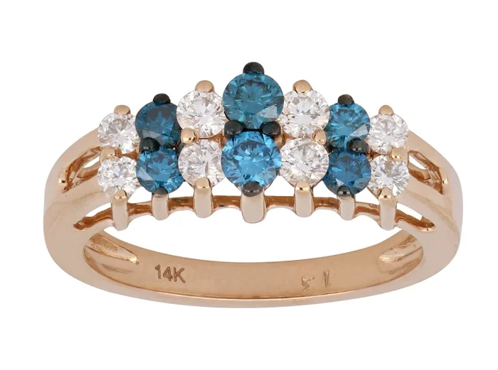 Blue Diamond Ring (Blue Diamond 0.49 cts. White Diamond 0.44 cts.)