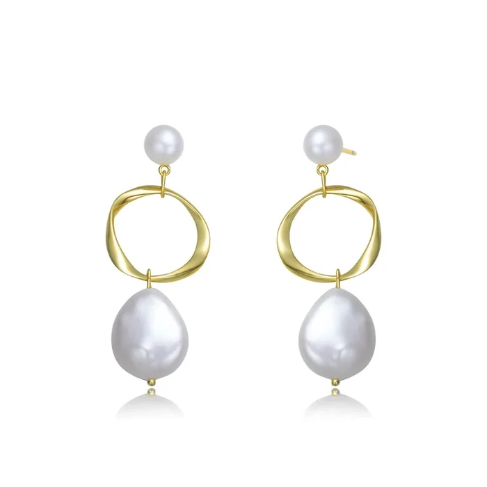 Brigitte Central RIbbon Golden Pearl Earrings