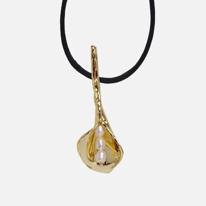 Calla Lily Pendant