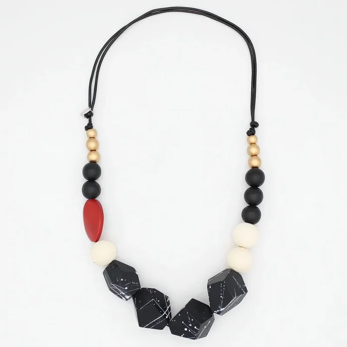 Caroline Red and Black Chunky Wooden Necklace