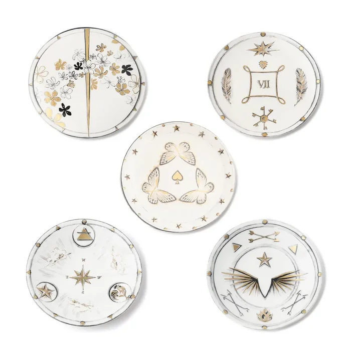 Chapter 2 : Tenet Dessert Plate Set