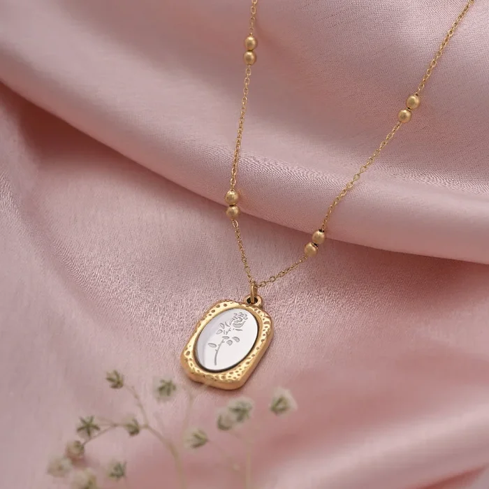 Classic Rose Pendant