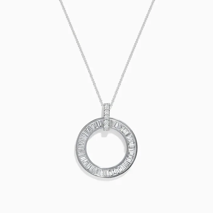 Classique 14K White Gold Diamond Circle Pendant