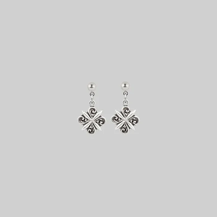 CLEMENTINE. Floral Twirl Earrings – Silver