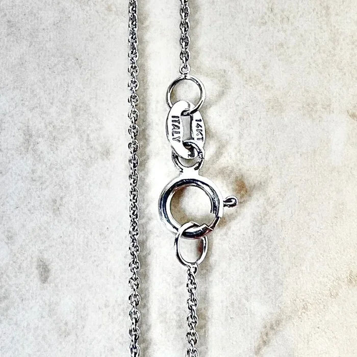 Collar vintage italiano de oro blanco de 14 quilates con cadena ajustable de 40,6 a 45,7 cm.