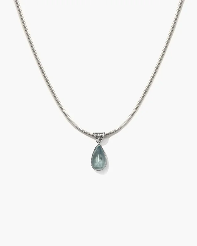 Collier Goutte d’Eau Bleu Marine