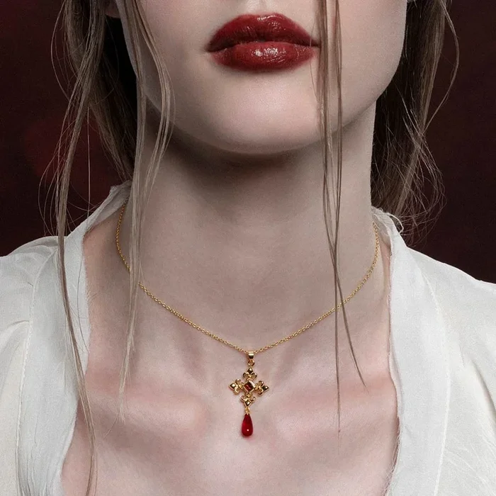 CRIMSON. Fleur de Lis Garnet Collar – Gold