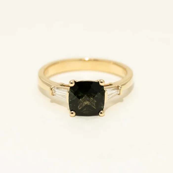 Cushion Cut Maine Green Tourmaline Ring in 14kt Yellow Gold with Diamonds (1/4ct tw)