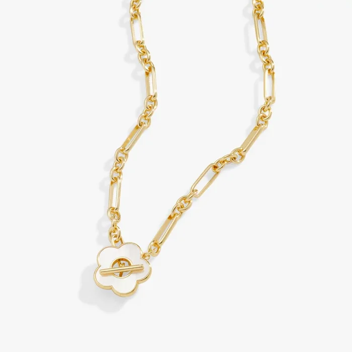 Daisy Mother of Pearl Toggle Necklace