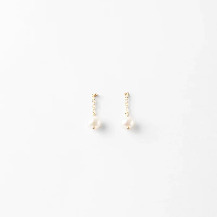 Dara Earrings