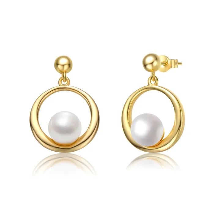 Delphine Golden Circle Eye Pearl Earrings