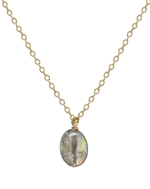 Dia Necklace