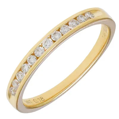Diamond Channel Wedding Band in 14kt Yellow Gold (1/5ct tw)