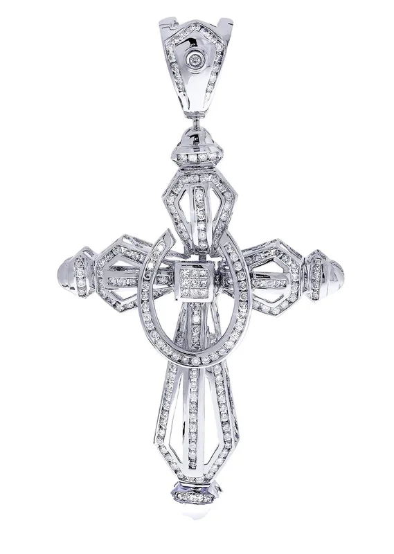 Diamond Cross Pendant| 2.91 Carats| 26.13 Grams