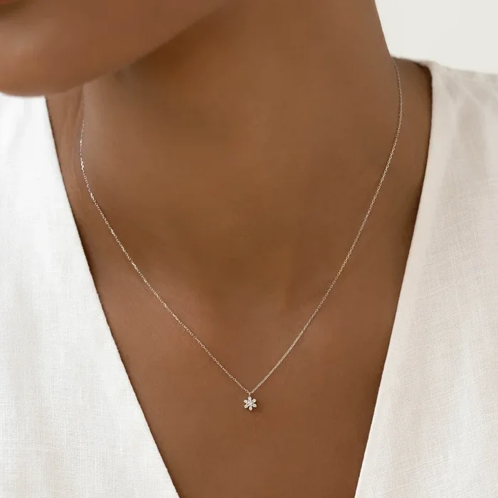 Diamond Flower Necklace White Gold – Haldis