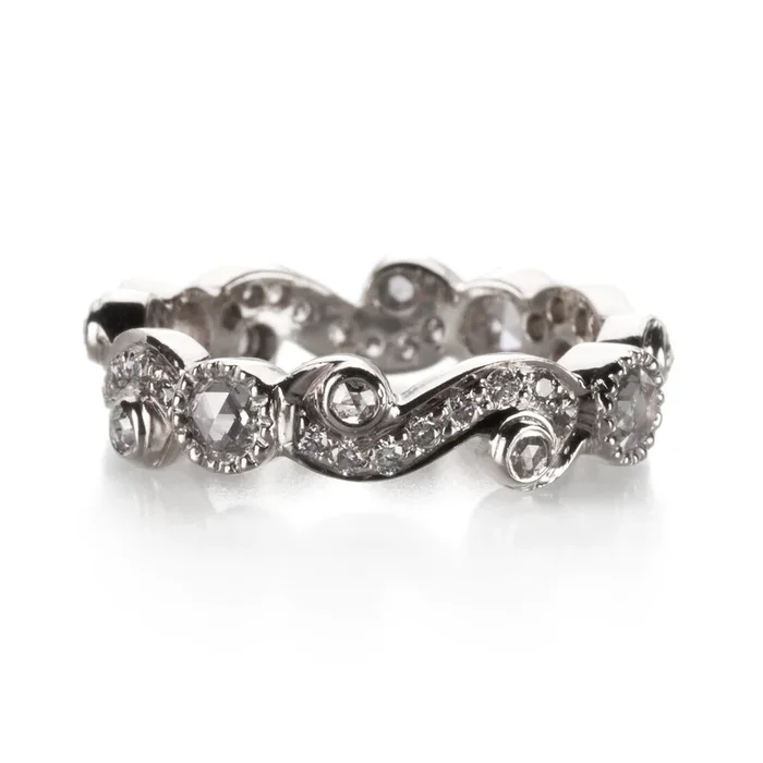 Diamond Scroll Band