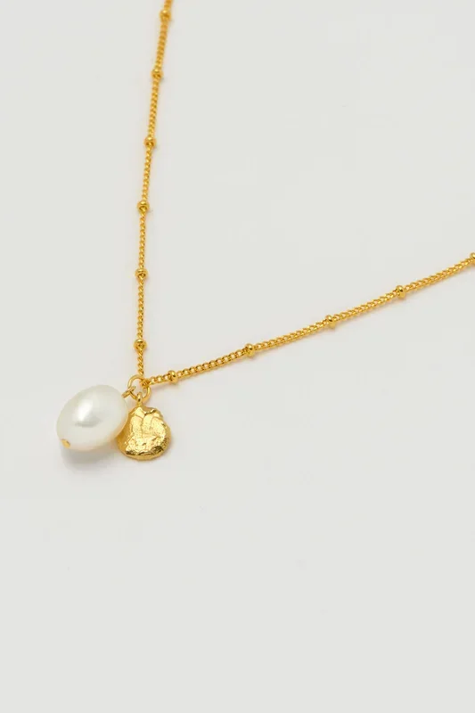 Double Charm Textured Coin and Baroque Pearl Necklace