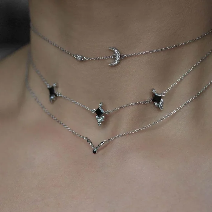 DYNASTY. Black Spinel Trilogy Chain Choker – Silver