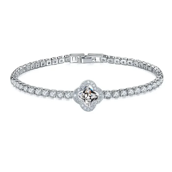 Elegant Crystal Clover Tennis Bracelet – Sparkling Sophistication