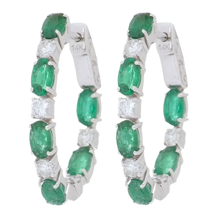Emerald Earrings (Emerald 2.69 cts. White Diamond 0.68 cts.)