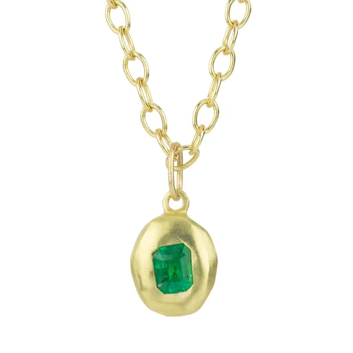 Emerald Pebble Pendant (Pendant Only)