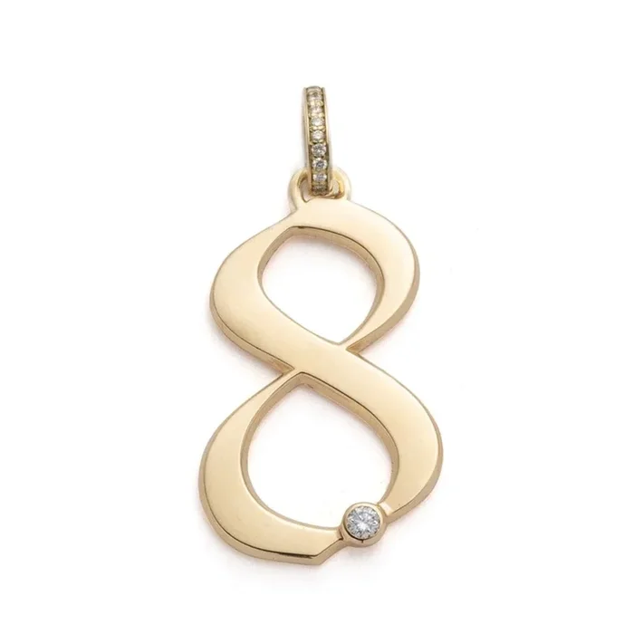 Engravable Number ‘8’ Oversized Pendant : in Yellow Gold with Diamond and an Annex Link