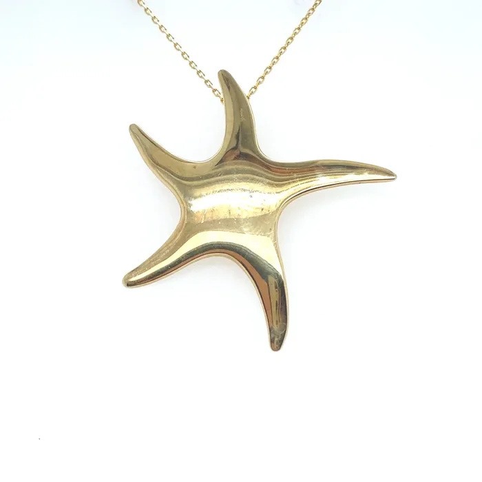 Estate 14K Yellow Gold Star Fish Pendant with a 14K Yellow Gold Cable Link Necklace