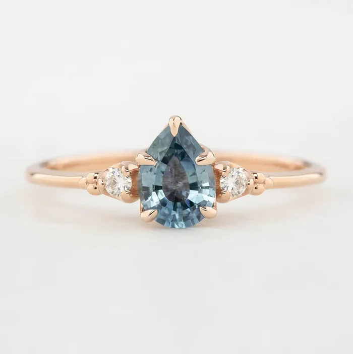 エステルリング – 0.8ct ブルーグリーンサファイア