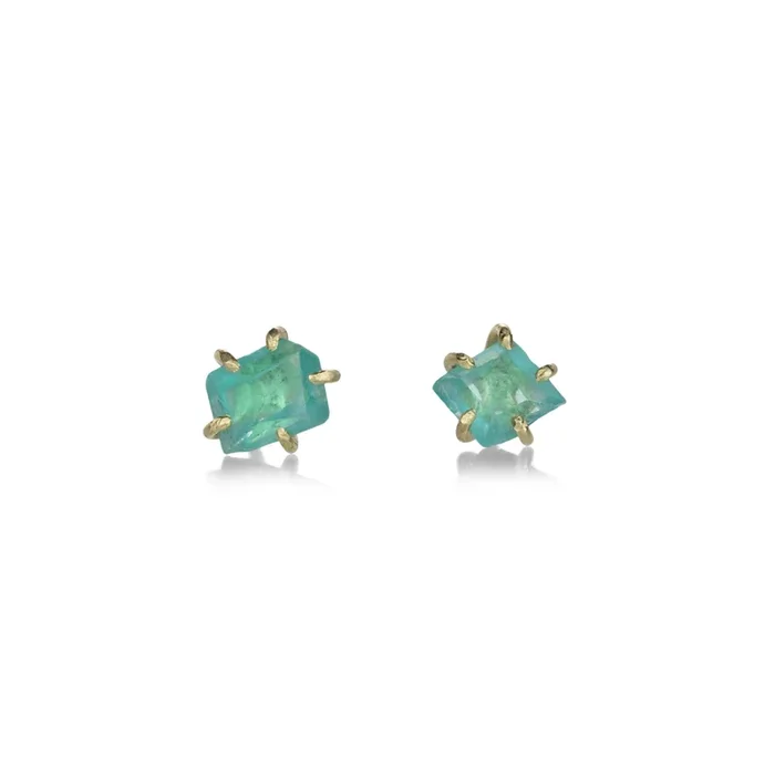 Extra Small Apatite Studs
