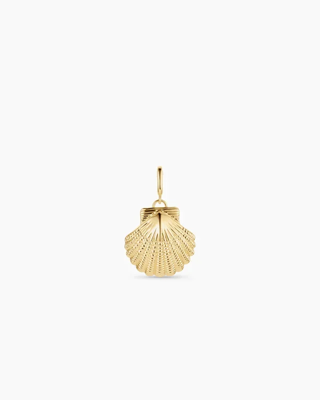Gold Scallop Shell Parker Charm