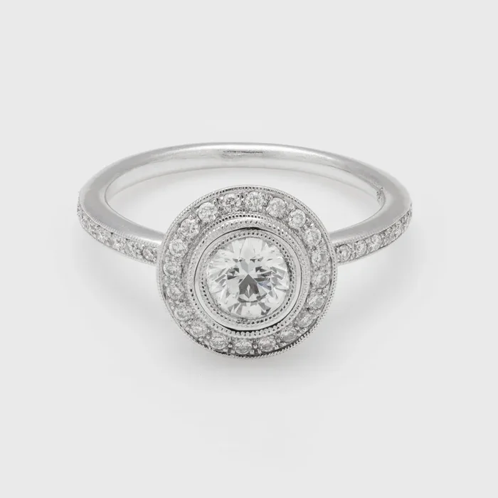 Halo Hearts on Fire Diamond Ring