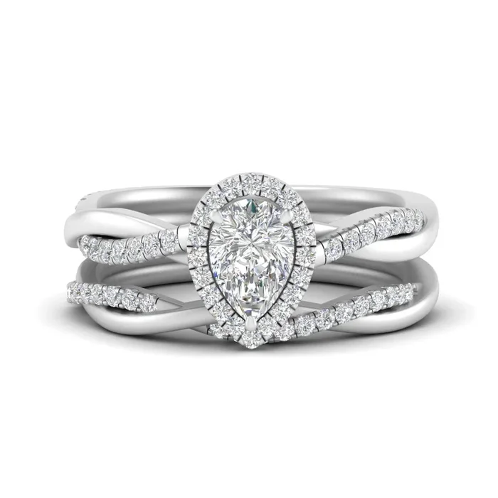 Halo Infinity Pear Shaped Diamond Bridal Set
