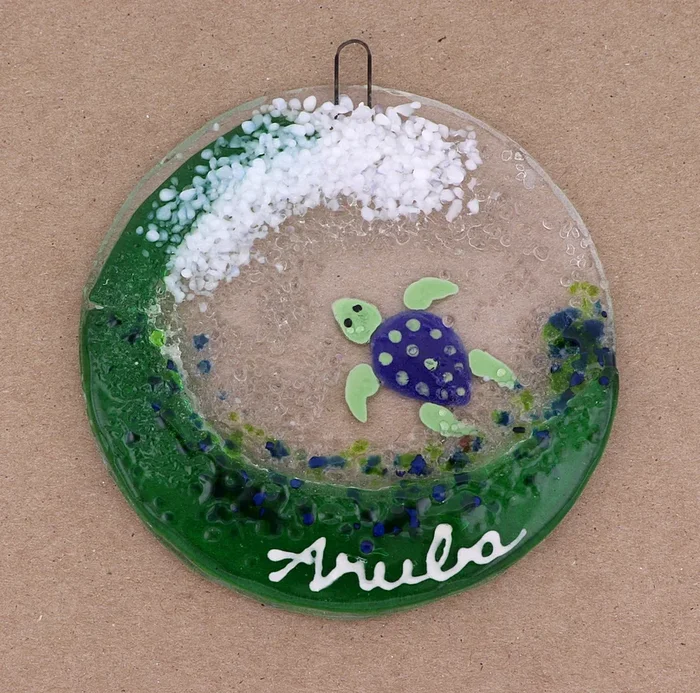 Hand Drawn Glass Sun Ray Catcher – Turtle