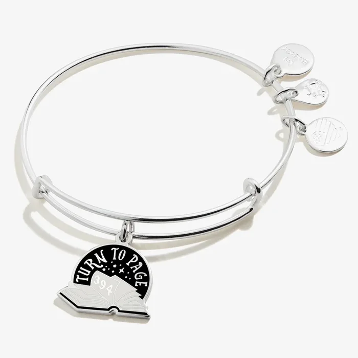 Harry Potter™ ‘Turn to Page 394’ Charm Bangle