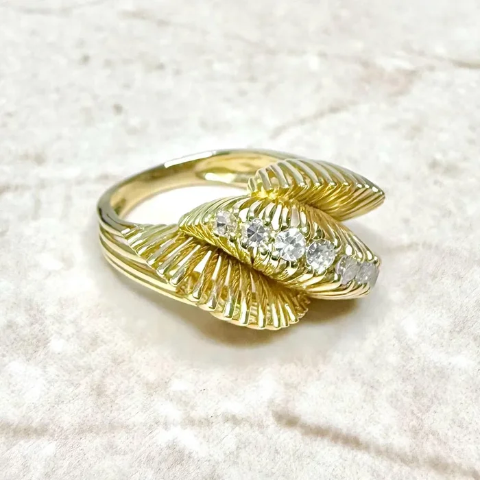 精美复古 1960 年代 14K 黄金钻石鸡尾酒戒指