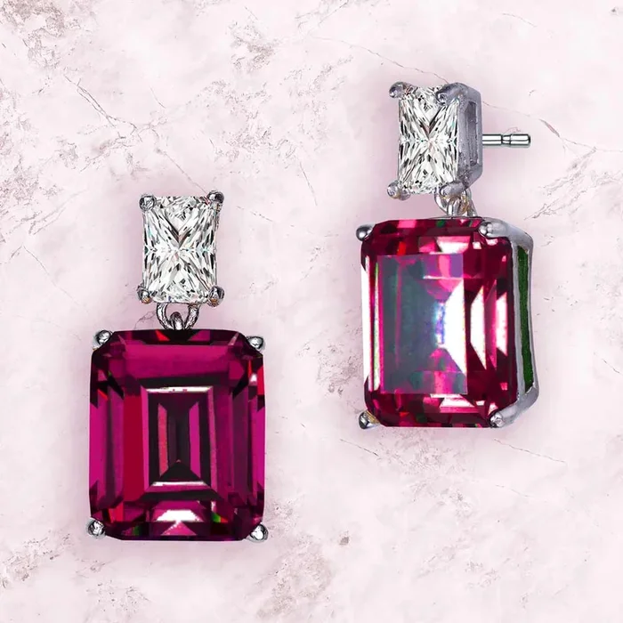 La Scène Stud Earrings