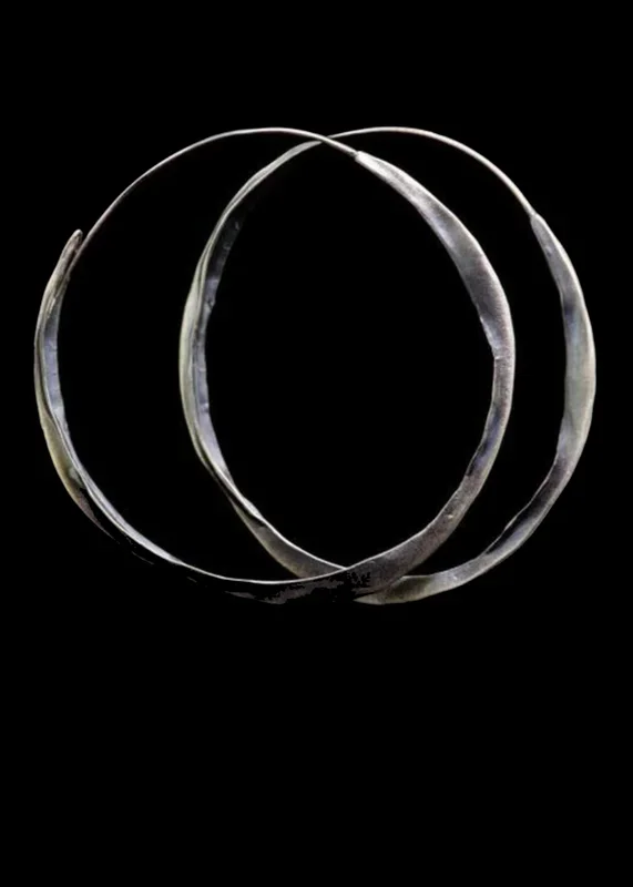 Large Crinkle Hoop