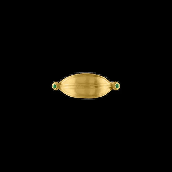 Laurus Ring with Emeralds