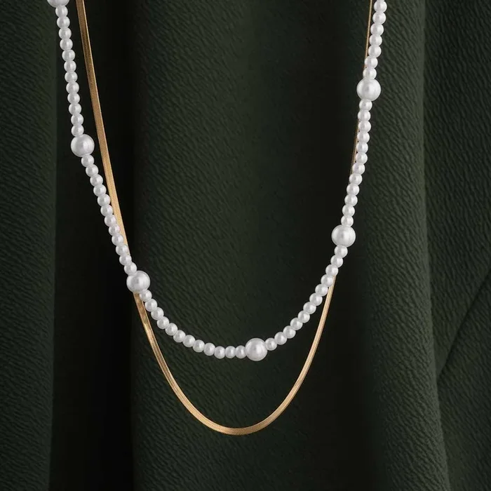 Layered Pearl and Chain Necklace